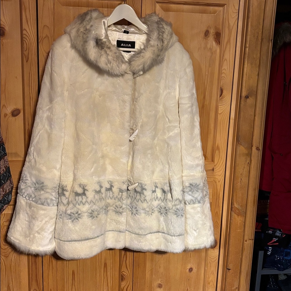 Alia Cream Faux Fur Hooded Cape with Gray Nordic Trim